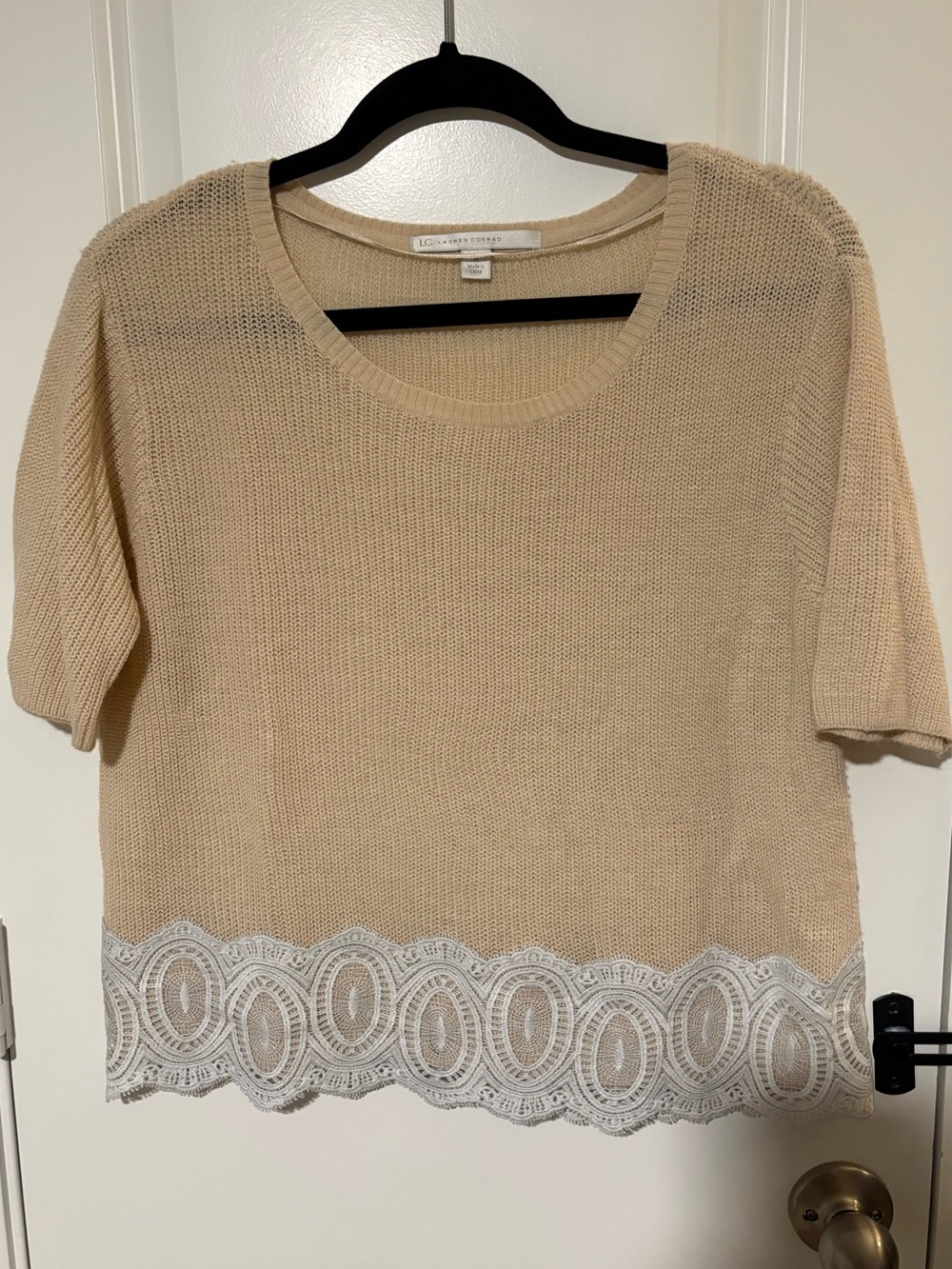 LC Lauren Conrad Beige Knit Top with White Lace Hem Size M